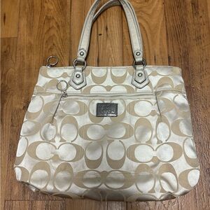 Vintage Coach Poppy Shoulder Bag